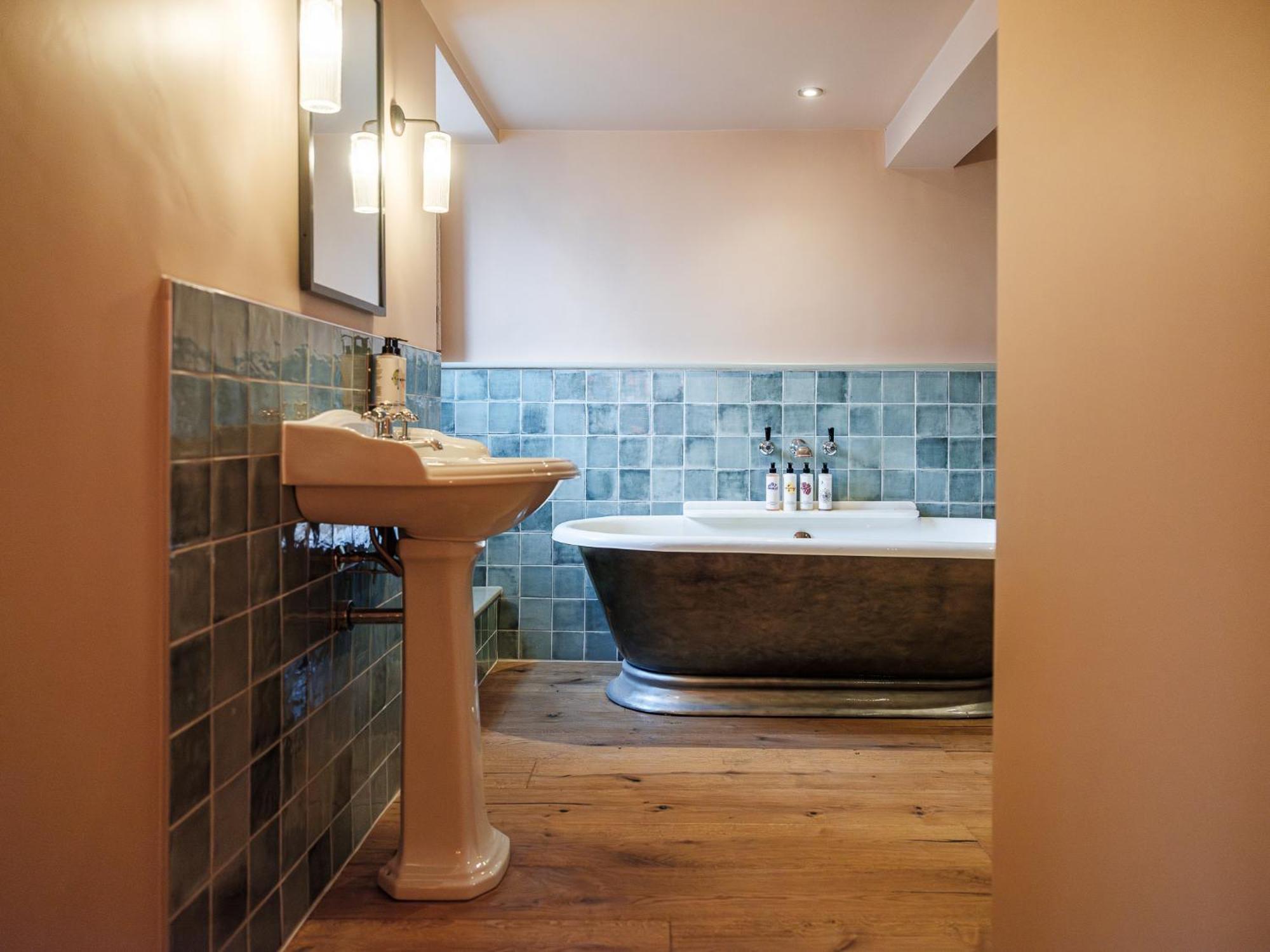 Hotel The Stump Cirencester Esterno foto