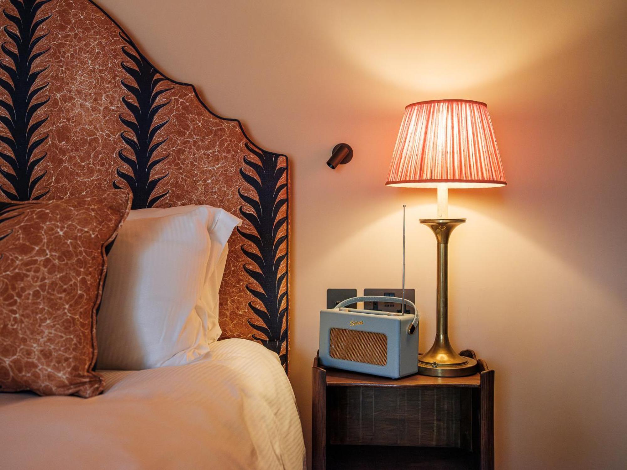 Hotel The Stump Cirencester Esterno foto